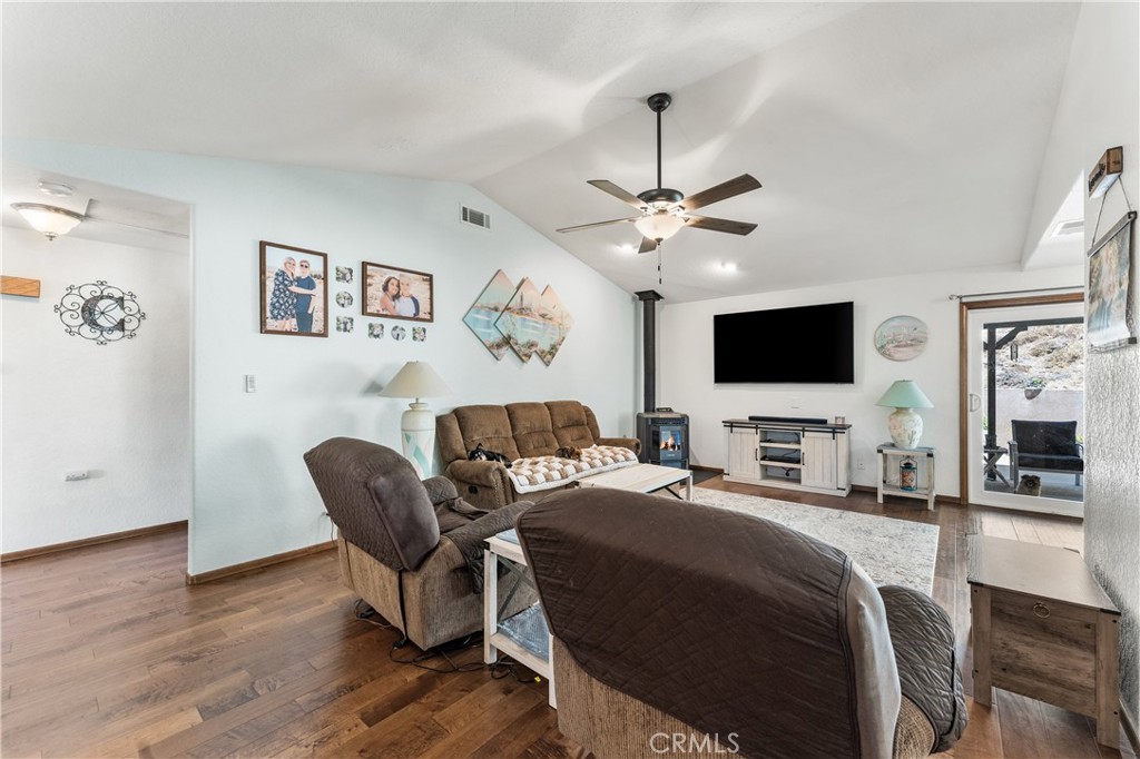 14733 Deer Bank Road Property Photo 13