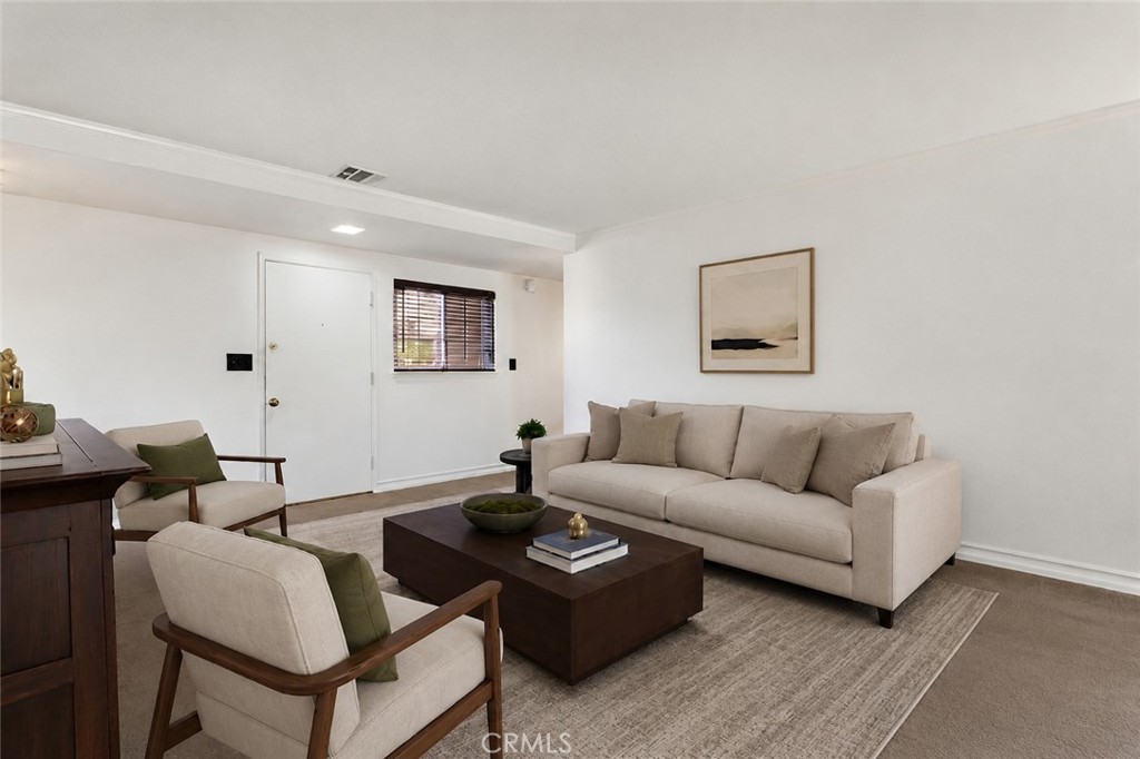 2574 Sirius Street Property Photo 7