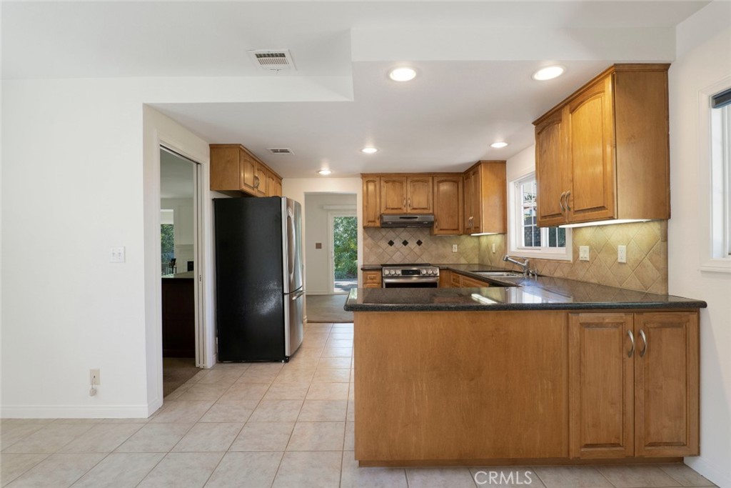 2574 Sirius Street Property Photo 20
