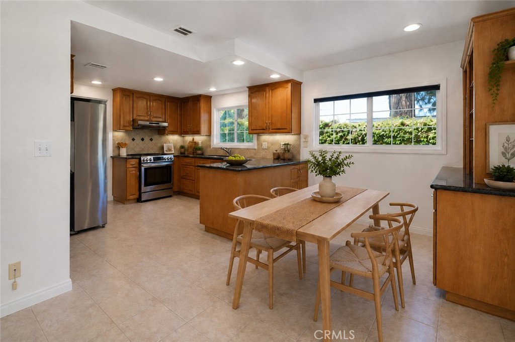 2574 Sirius Street Property Photo 21
