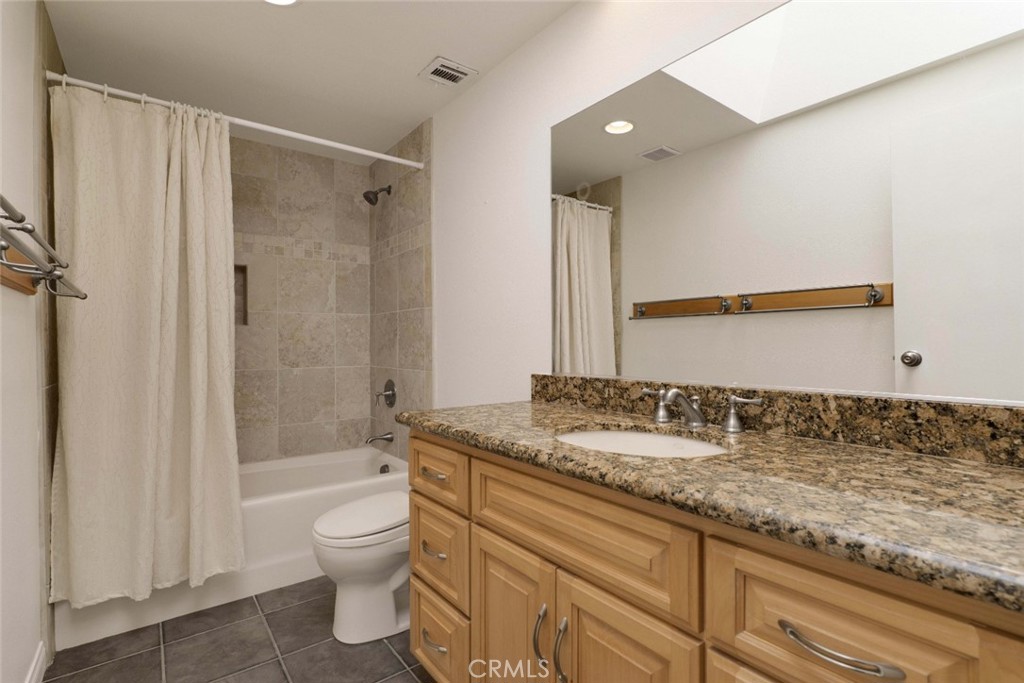 2574 Sirius Street Property Photo 27