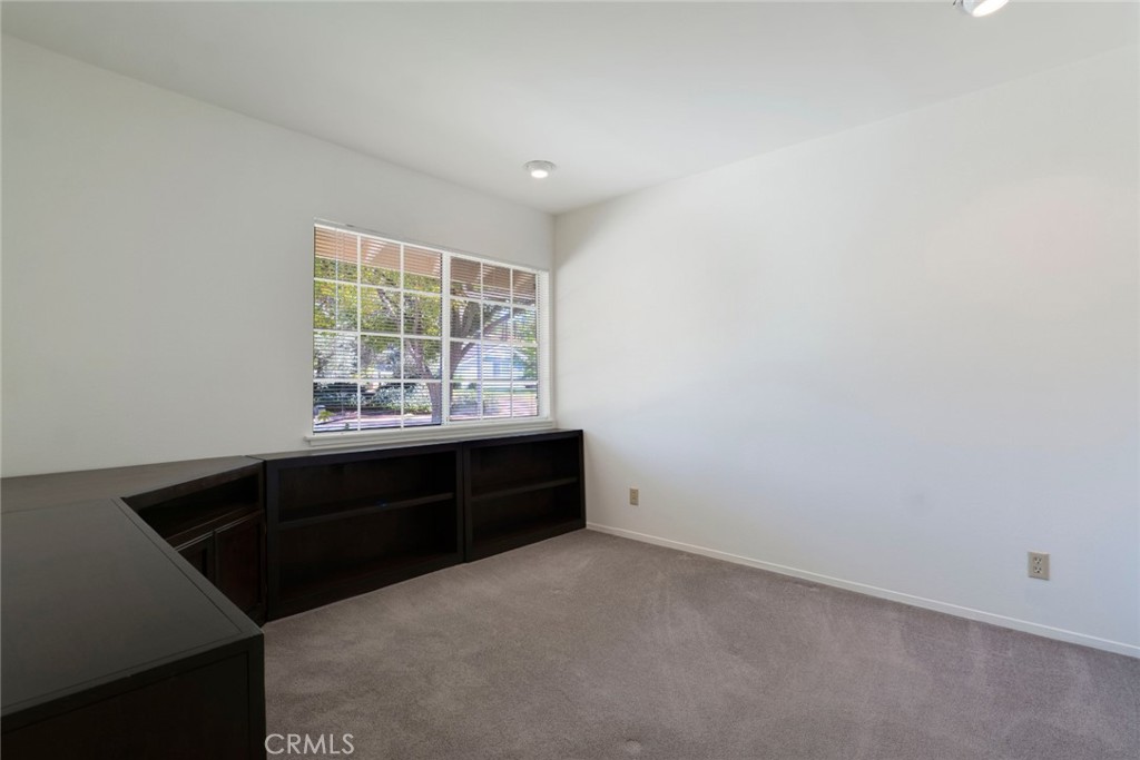 2574 Sirius Street Property Photo 29