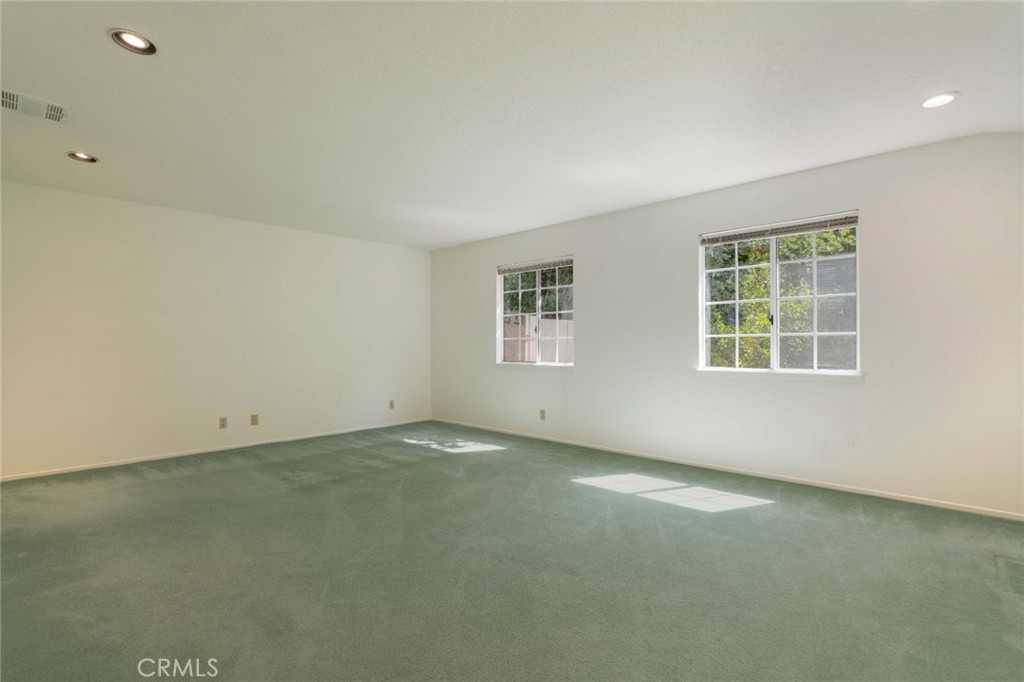 2574 Sirius Street Property Photo 37