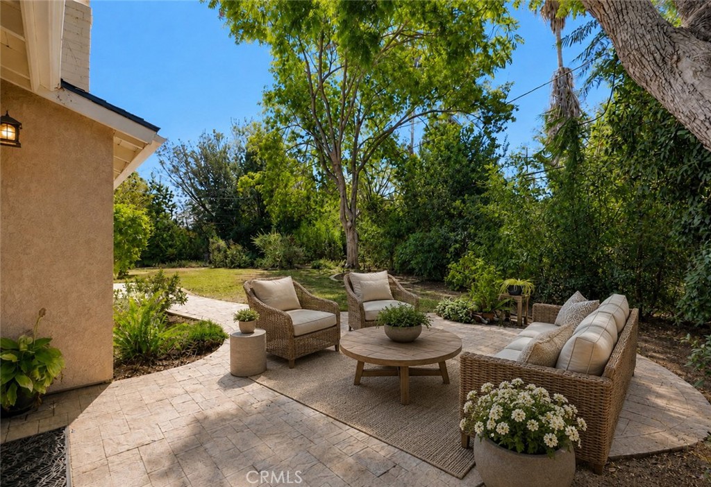 2574 Sirius Street Property Photo 43