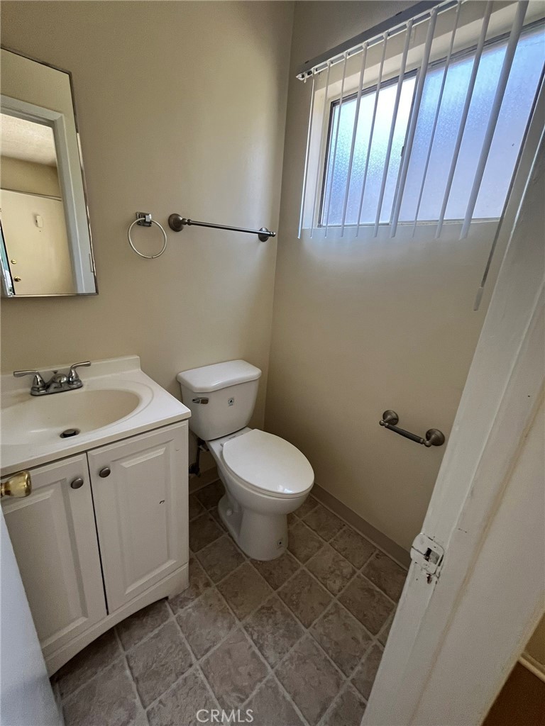 14632 Erwin Street 2 Property Photo 5