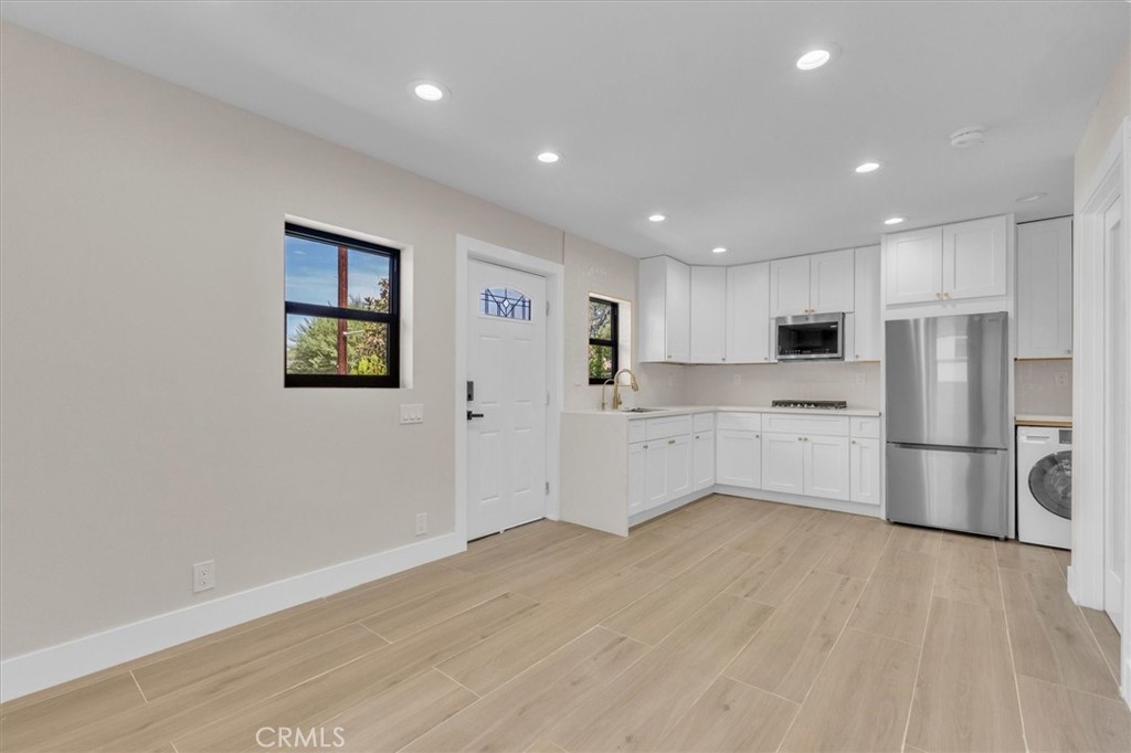 22714 Schoolcraft 3 Property Photo 2