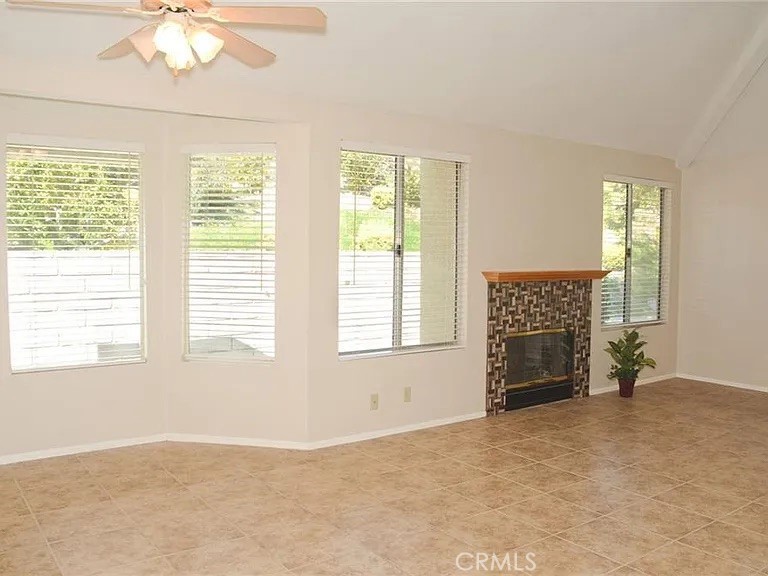 22919 Banyan Property Photo 4
