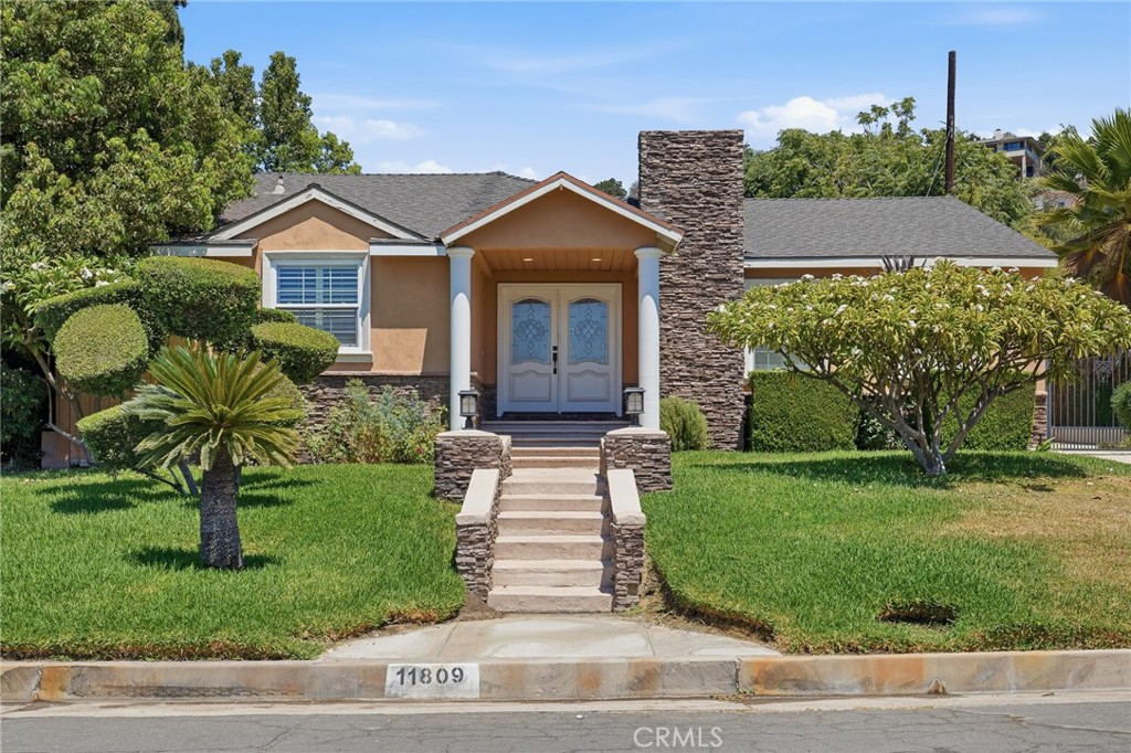 11809 Norino Property Photo 3