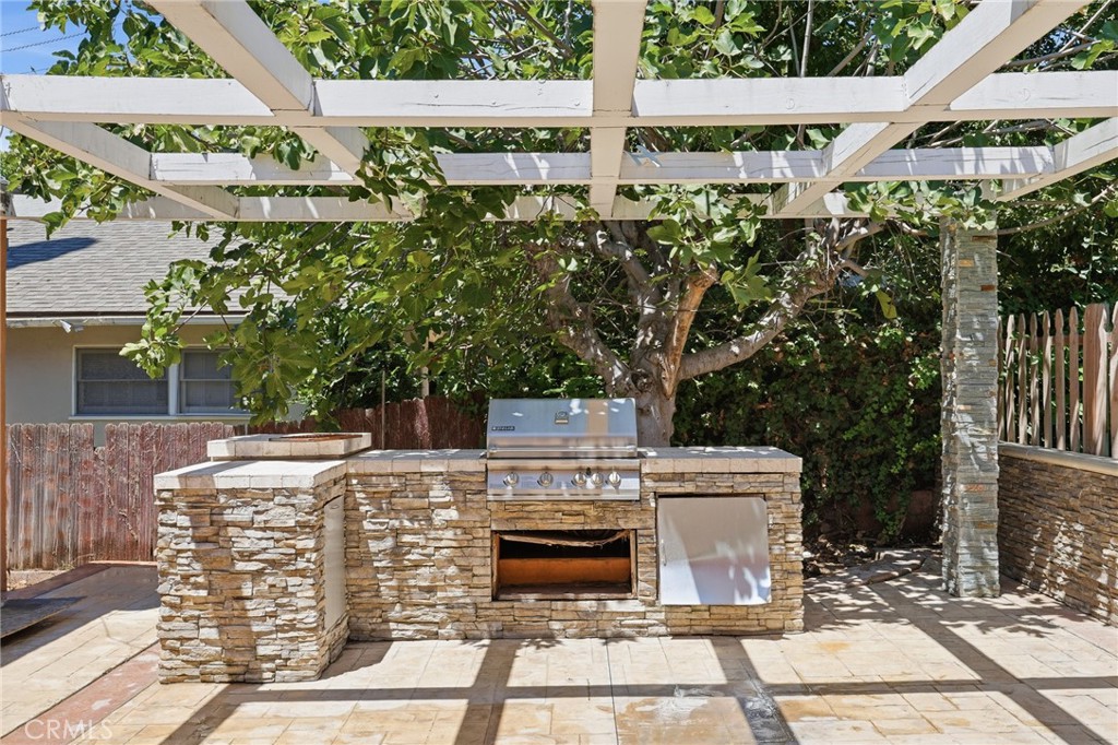 11809 Norino Property Photo 23