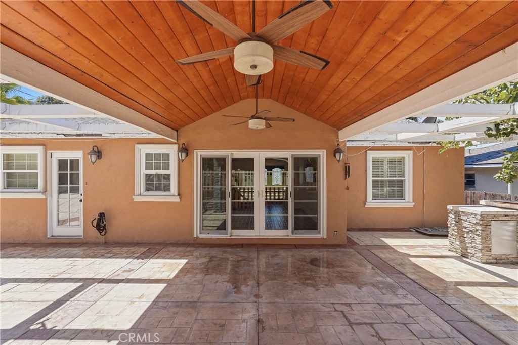 11809 Norino Property Photo 25