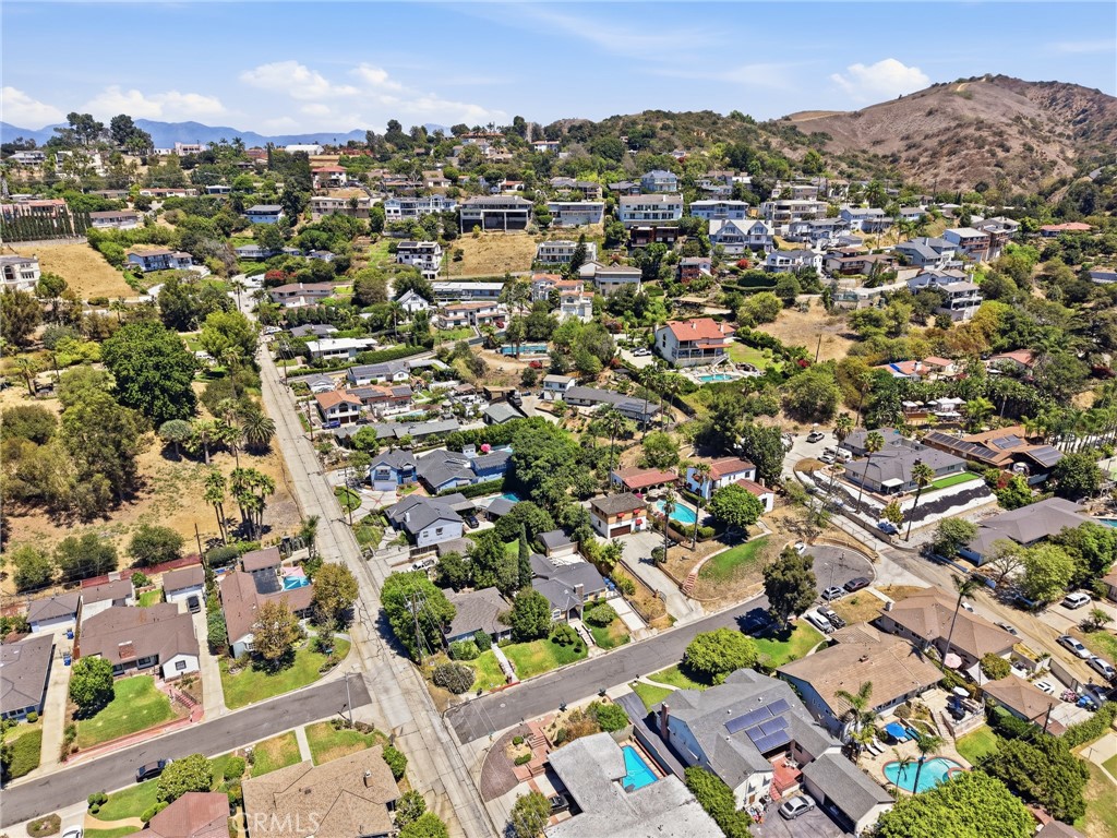 11809 Norino Property Photo 28