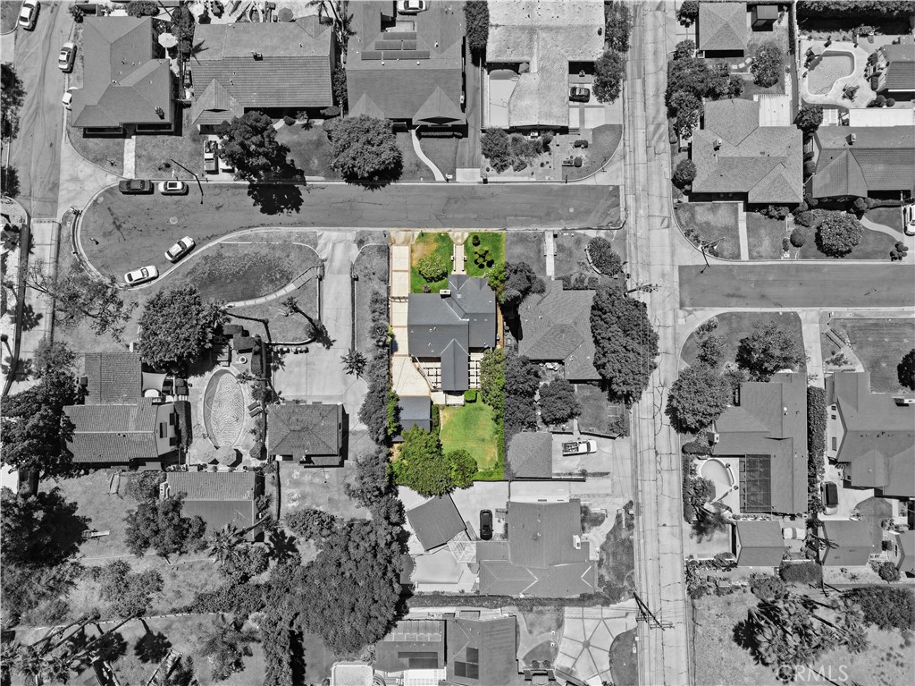 11809 Norino Property Photo 32