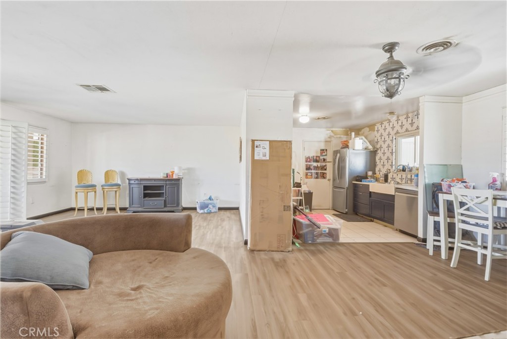 43460 Illinois Property Photo 3
