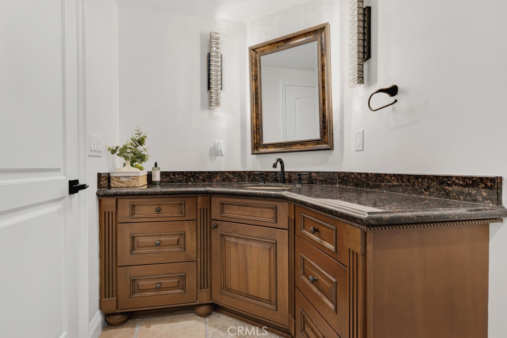 2051 Greencastle Way Property Photo 23
