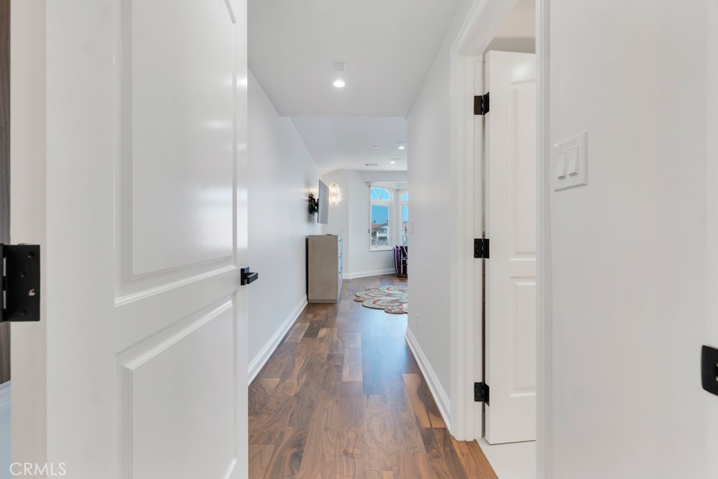 2051 Greencastle Way Property Photo 30