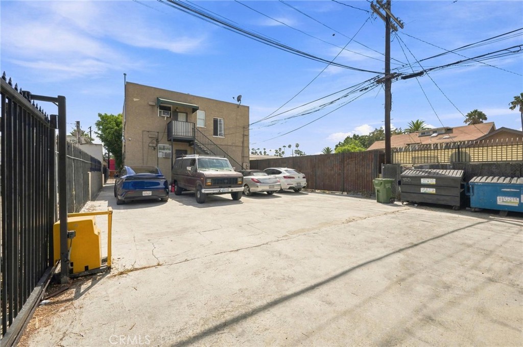 4315 W Pico Boulevard Property Photo 14