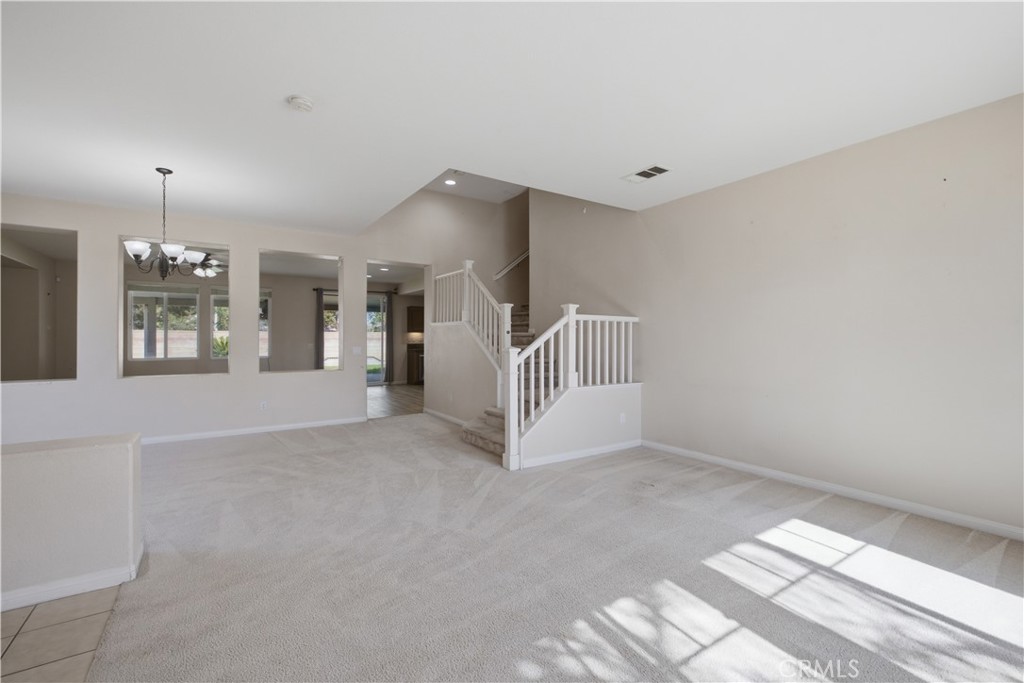 1129 N Shooting Star Drive N Property Photo 6