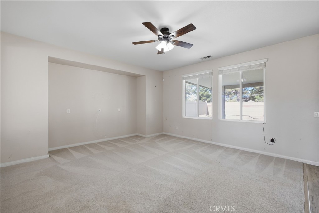 1129 N Shooting Star Drive N Property Photo 11