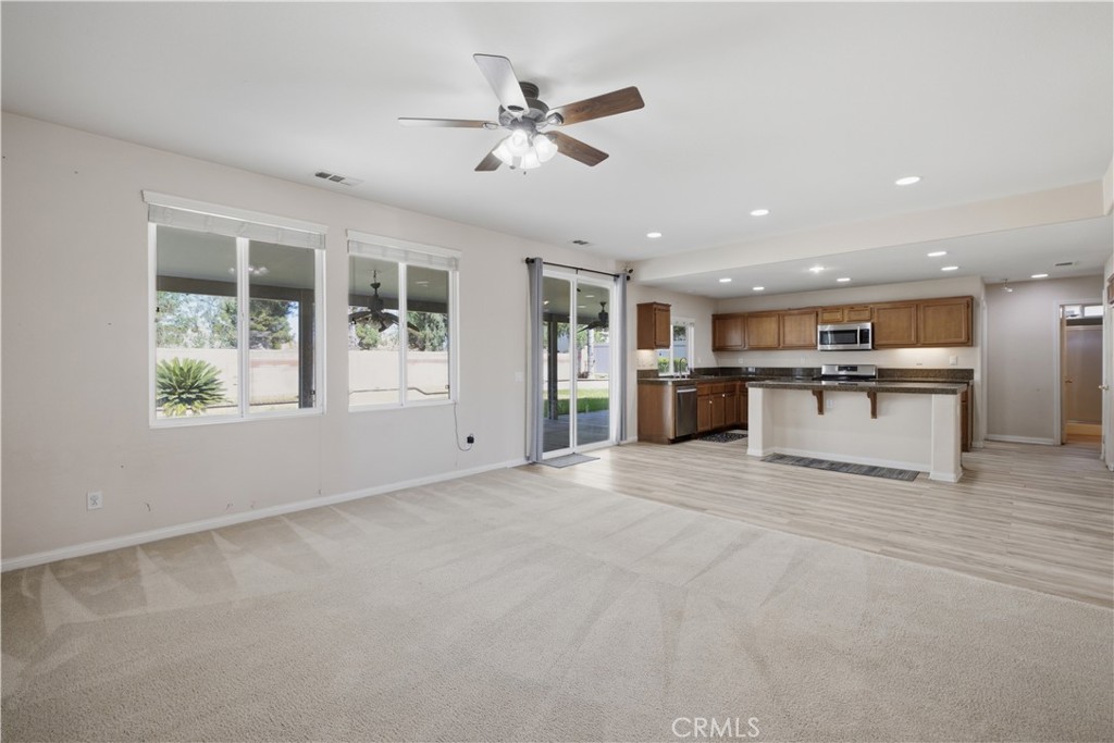 1129 N Shooting Star Drive N Property Photo 15