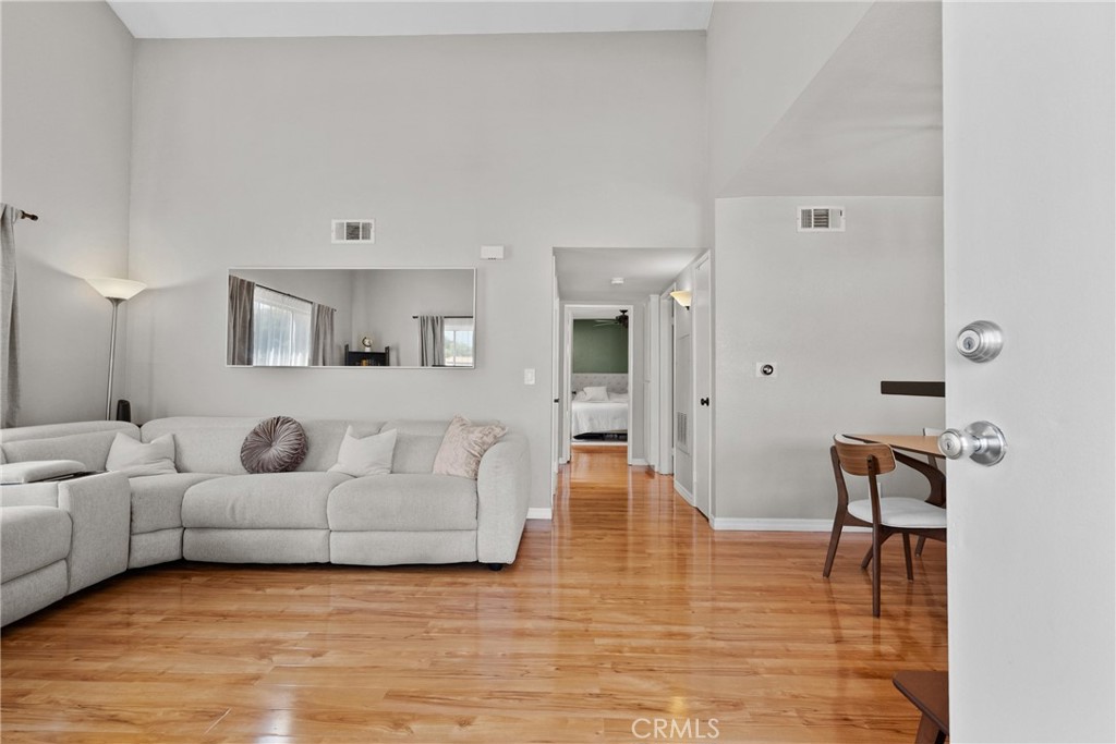 21200 Trumpet 205 Property Photo 11