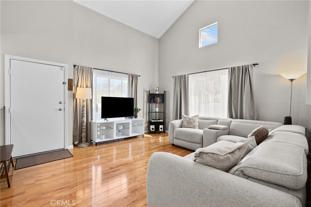 21200 Trumpet 205 Property Photo 12