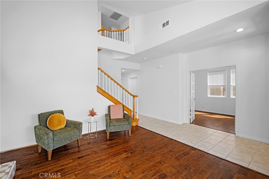 7101 Oso Avenue 14 Property Photo 14