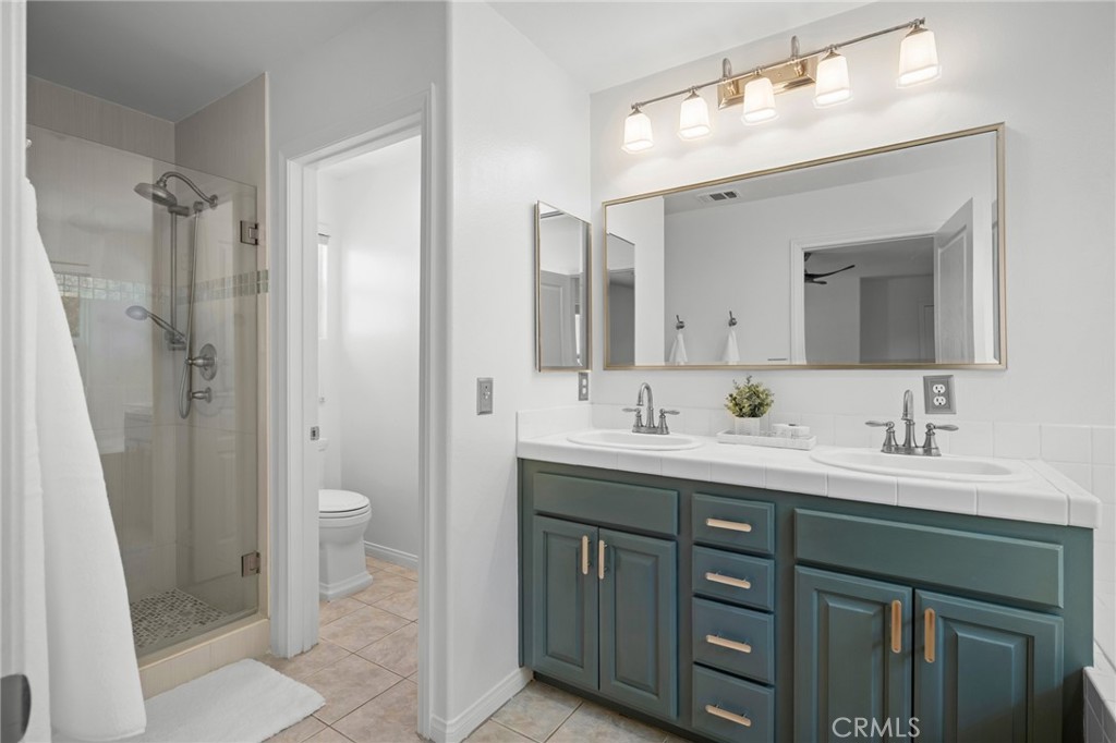 7101 Oso Avenue 14 Property Photo 39
