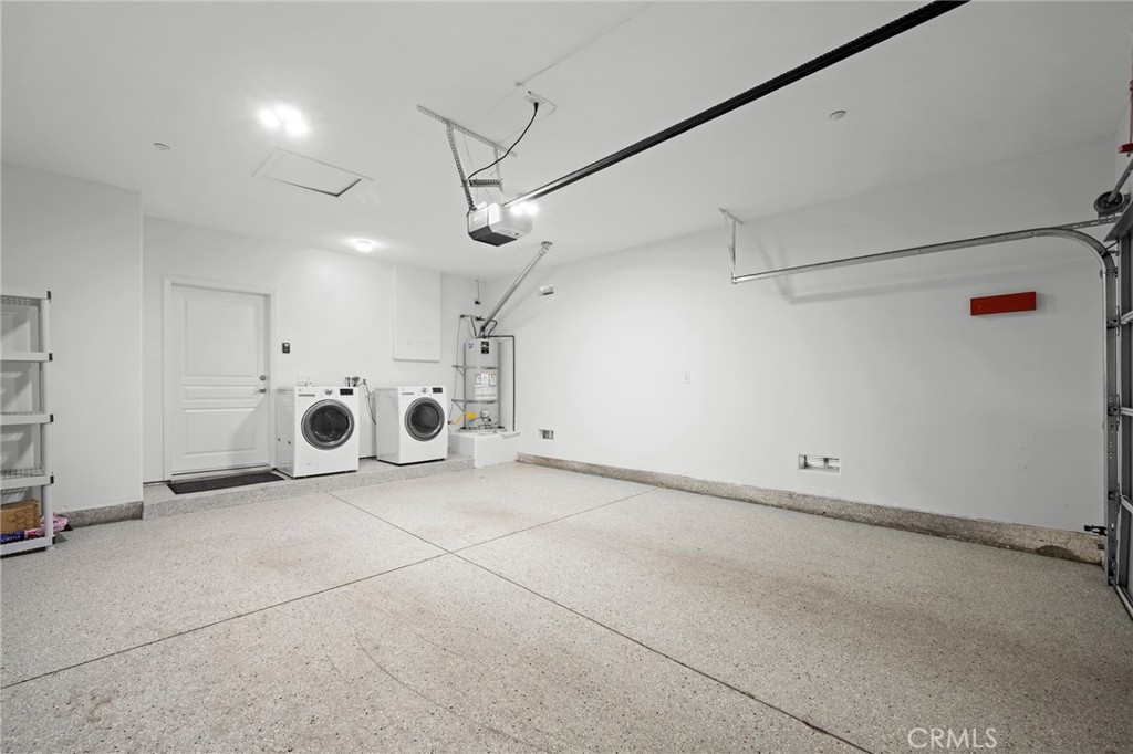 7101 Oso Avenue 14 Property Photo 57