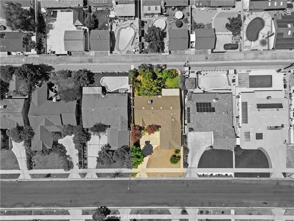 10555 Monogram Avenue Property Photo 27