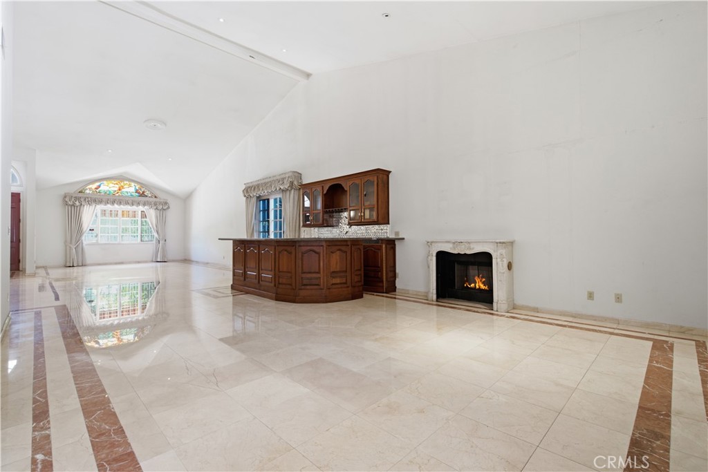 5064 Gaviota Property Photo 11