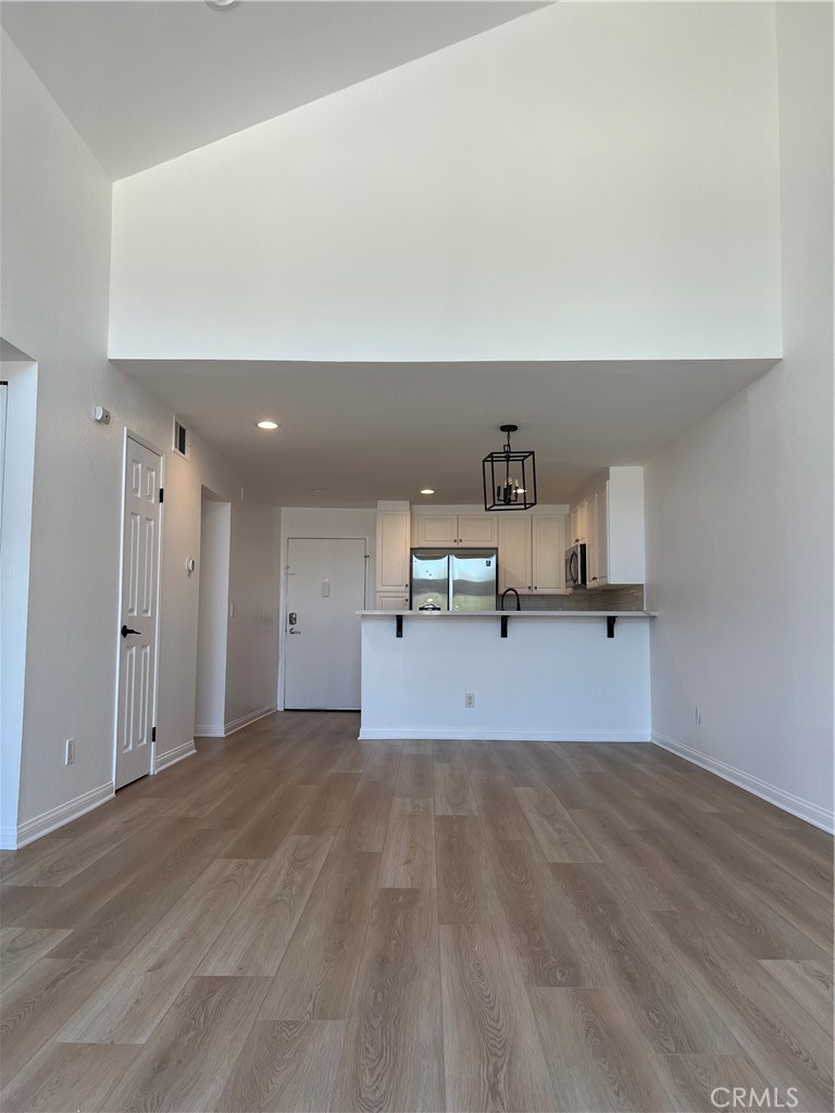 5550 Owensmouth #317 Property Photo 8