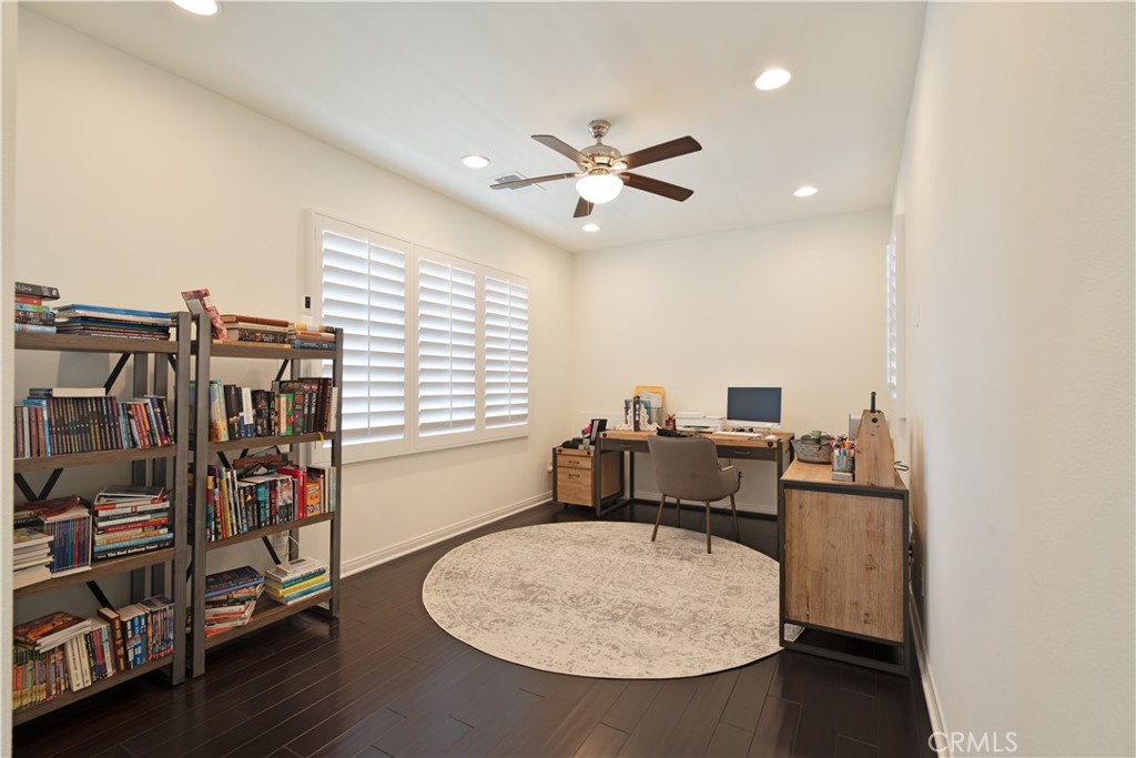 21737 Propello Property Photo 13