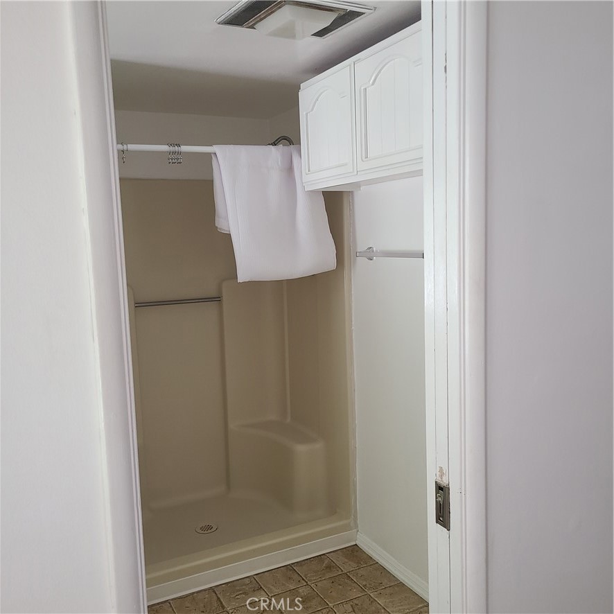 10421 Margate Street Property Photo 15