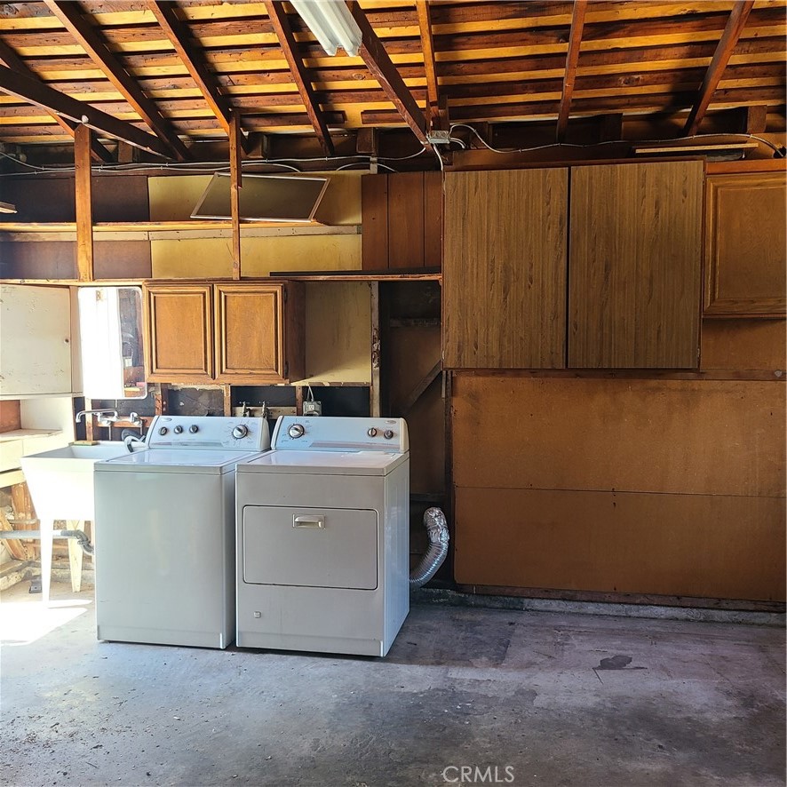 10421 Margate Street Property Photo 17