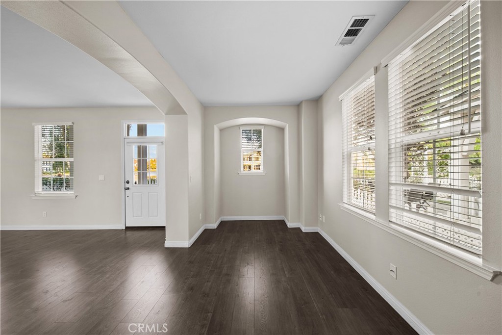 27032 Edgewater Lane Property Photo 22
