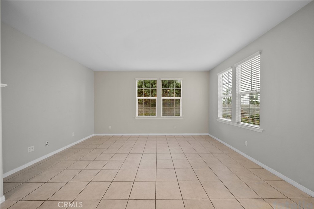 27032 Edgewater Lane Property Photo 32