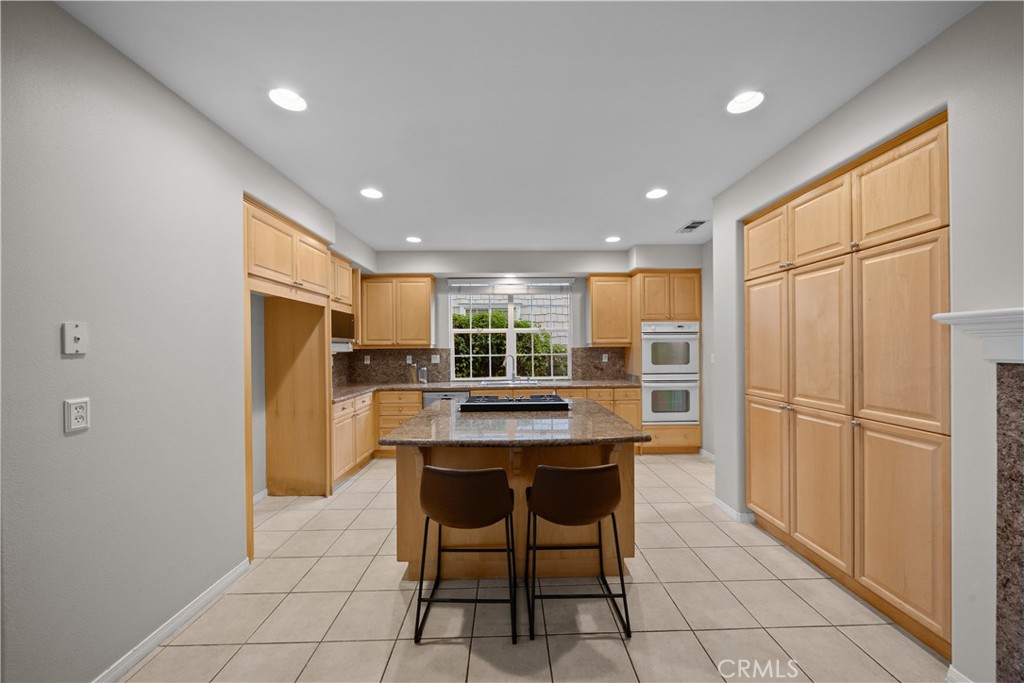 27032 Edgewater Lane Property Photo 39