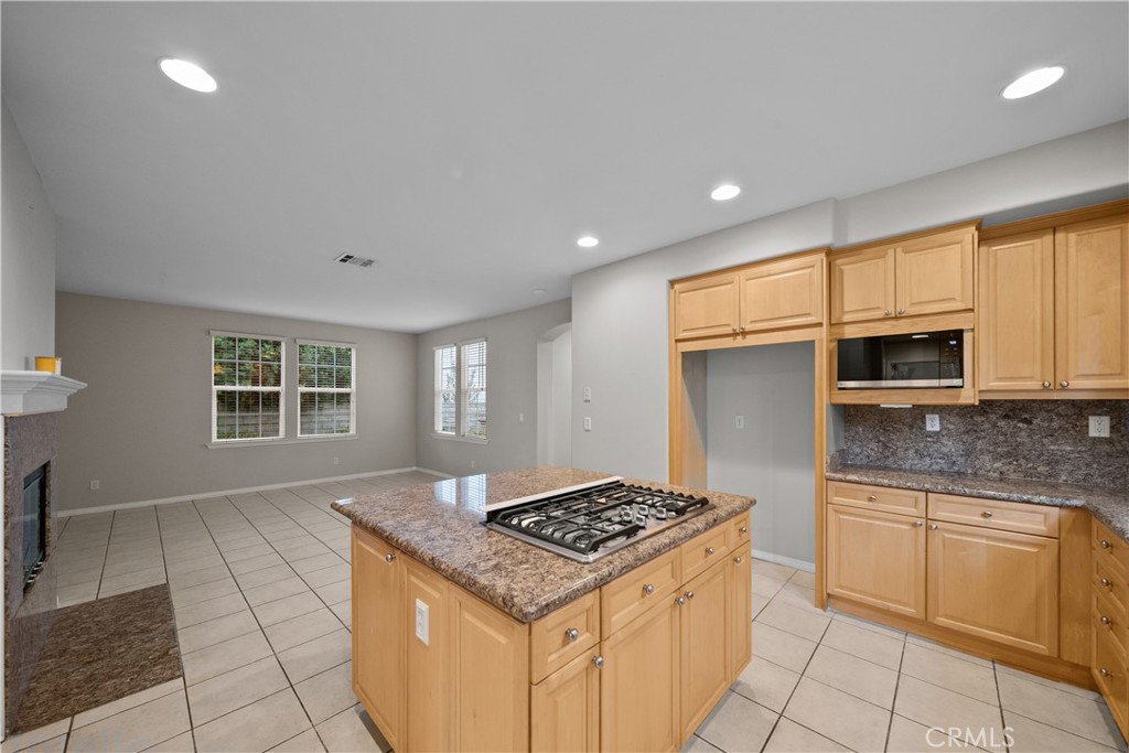 27032 Edgewater Lane Property Photo 41