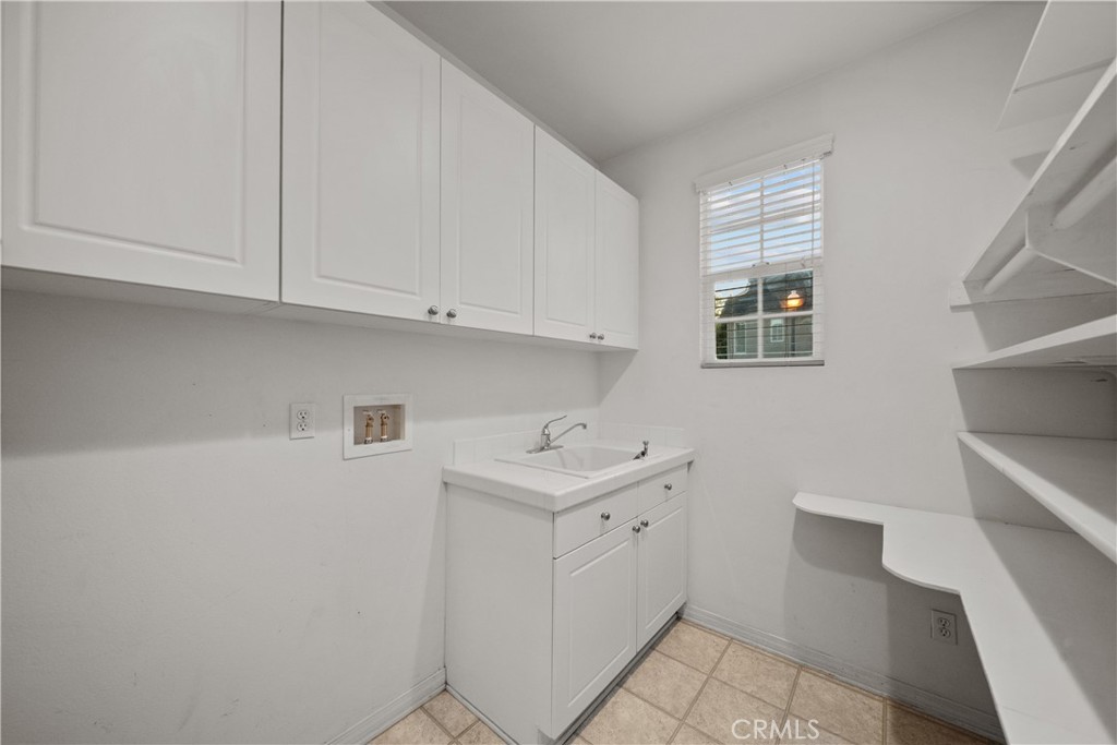 27032 Edgewater Lane Property Photo 43