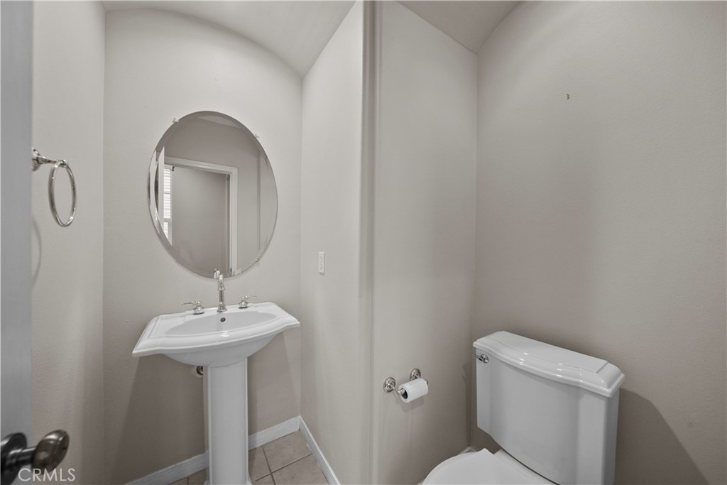 27032 Edgewater Lane Property Photo 44