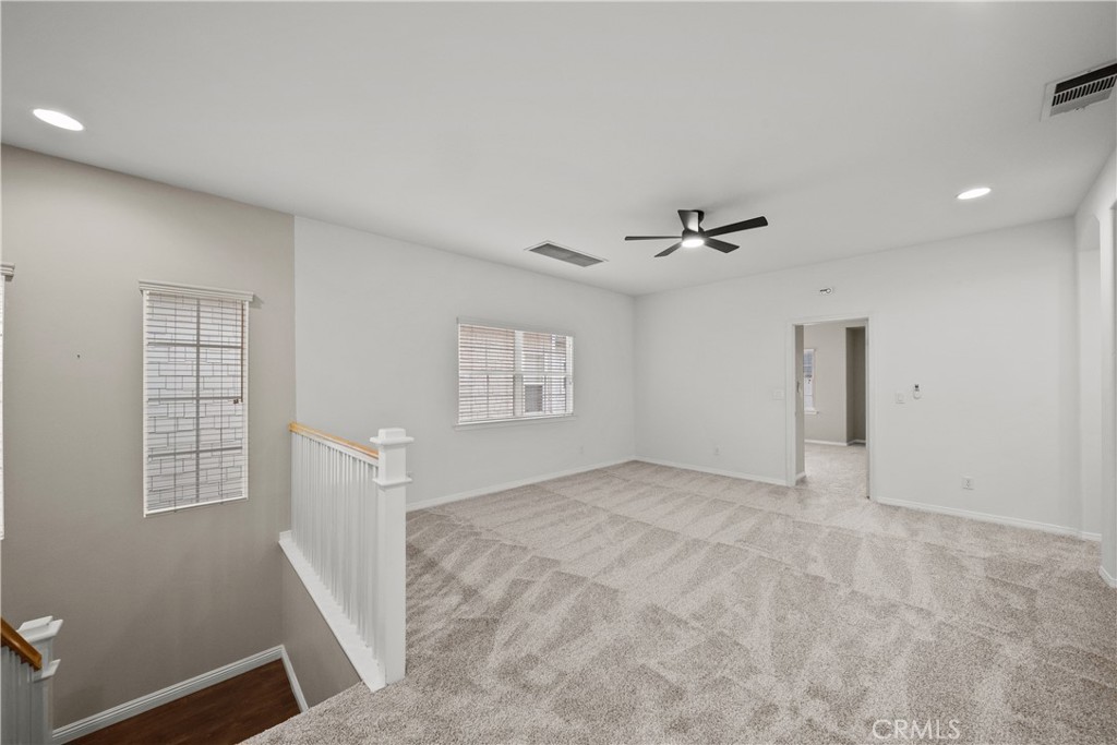 27032 Edgewater Lane Property Photo 47
