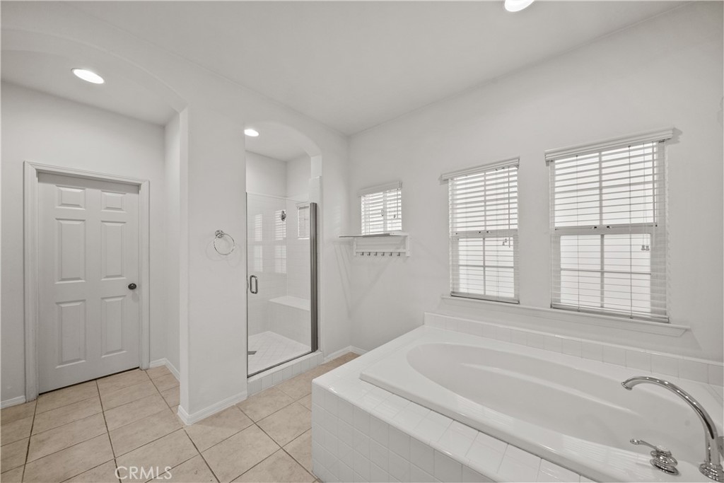27032 Edgewater Lane Property Photo 61