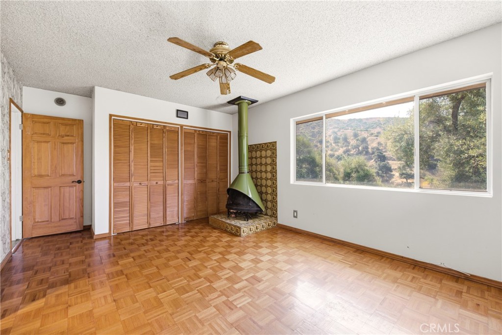 2125 Eastedge Property Photo 18