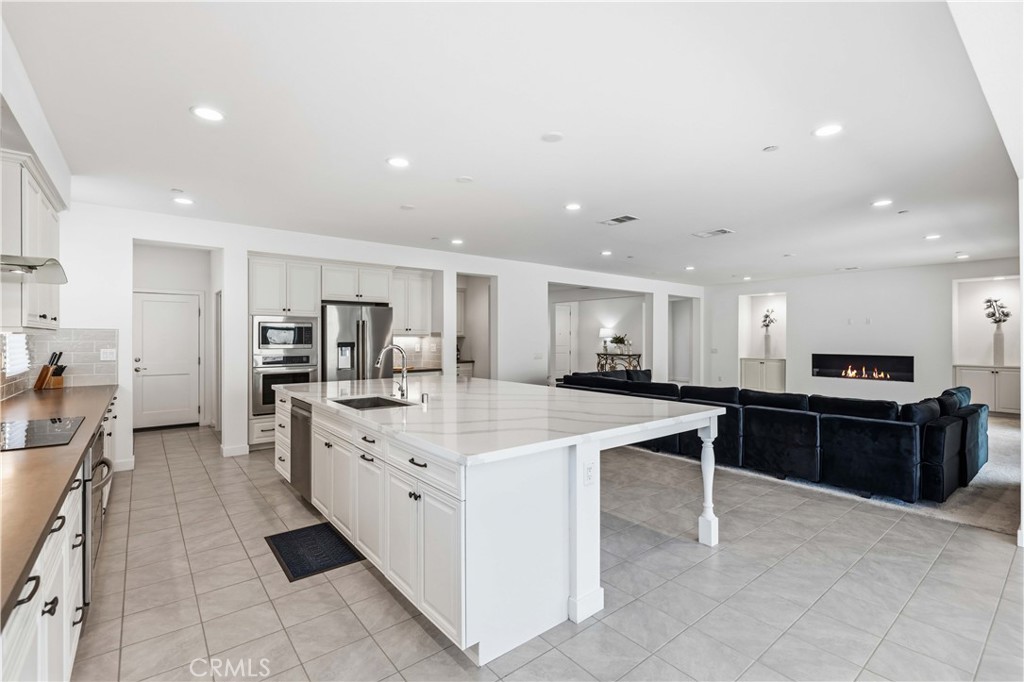 3981 Eliopulos Ranch Property Photo 12