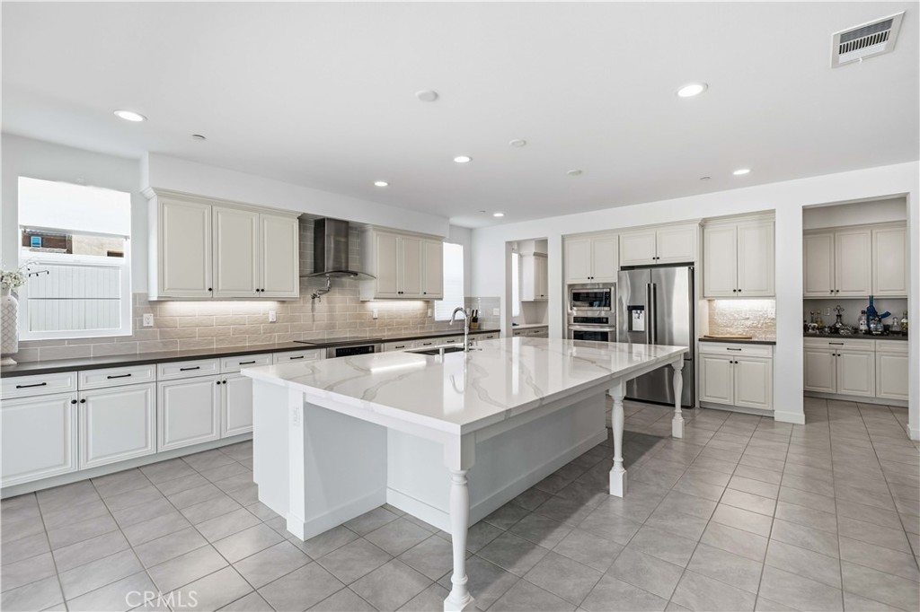 3981 Eliopulos Ranch Property Photo 15