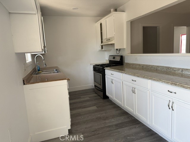 2211 W 3rd Property Photo 19