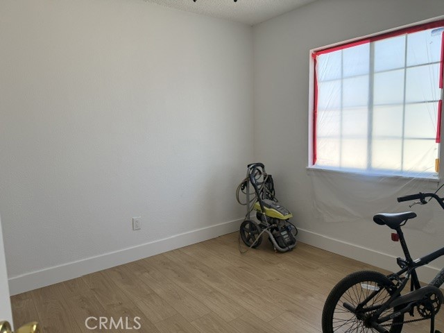 2211 W 3rd Property Photo 21