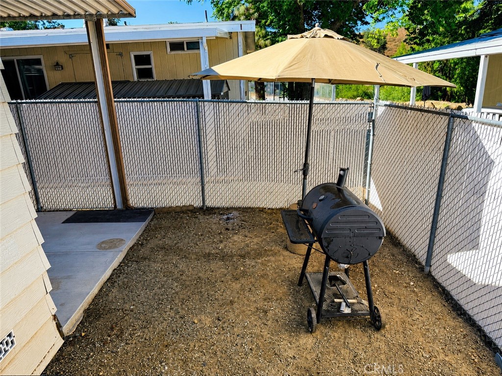 36200 Paradise Ranch Rd 12 Property Photo 6