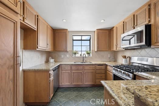 18215 Flynn 124 Property Photo 20