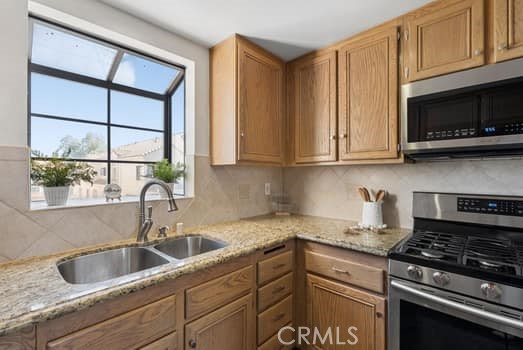 18215 Flynn 124 Property Photo 23